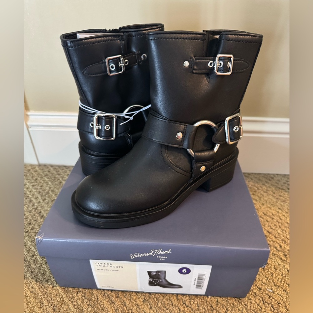 Universal Thread Black Ankle Boots with Buckle Accents